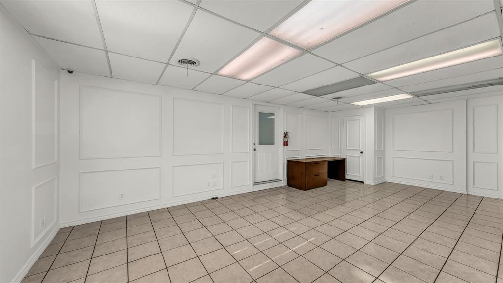 113 S Line Street Property Photo 6