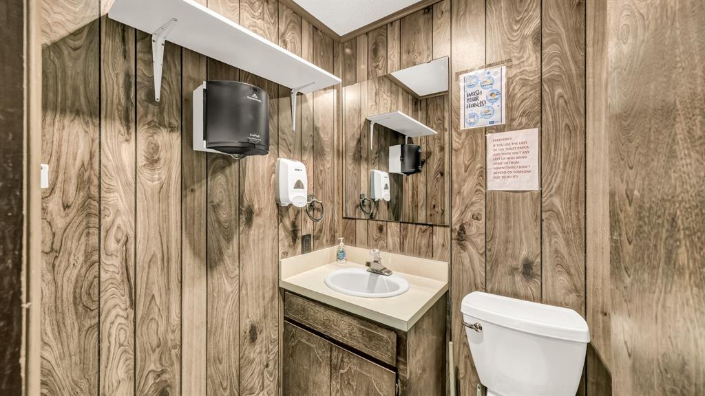113 S Line Street Property Photo 26