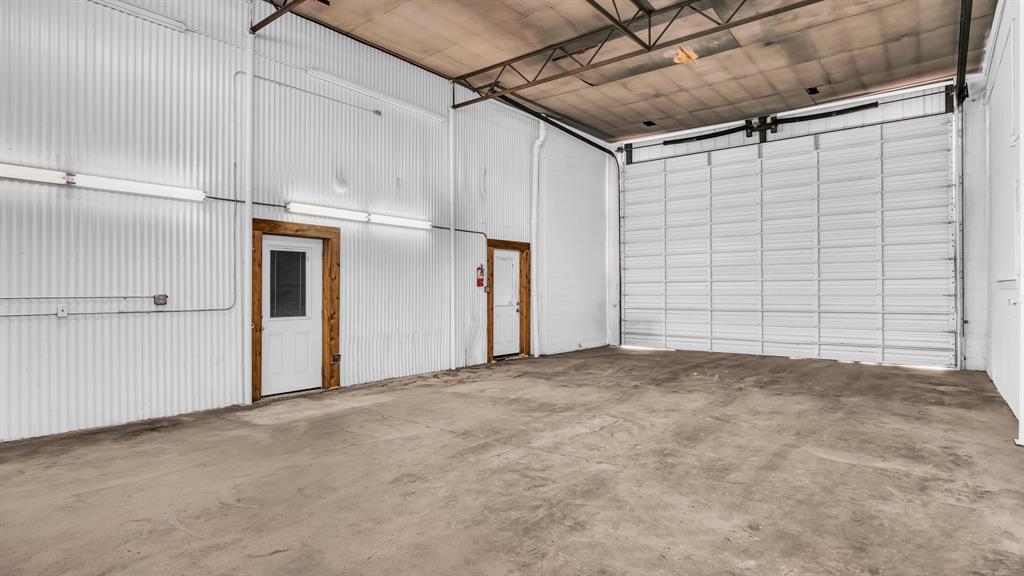 113 S Line Street Property Photo 29