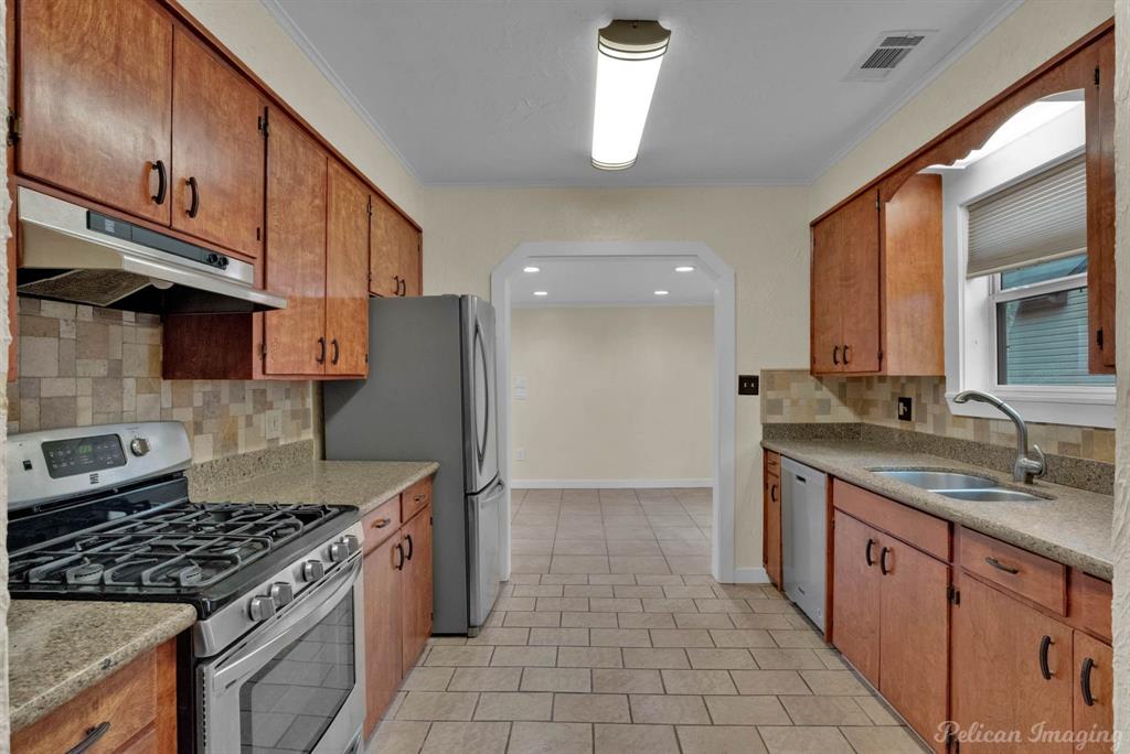 275 Atlantic Avenue Property Photo 14