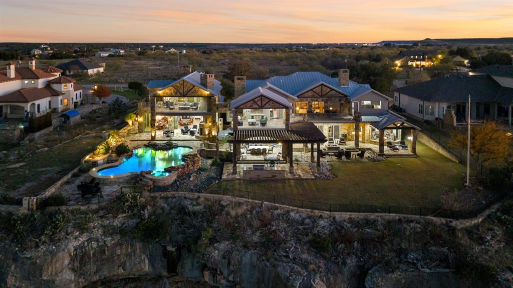 6001 Hells Gate Loop Property Photo
