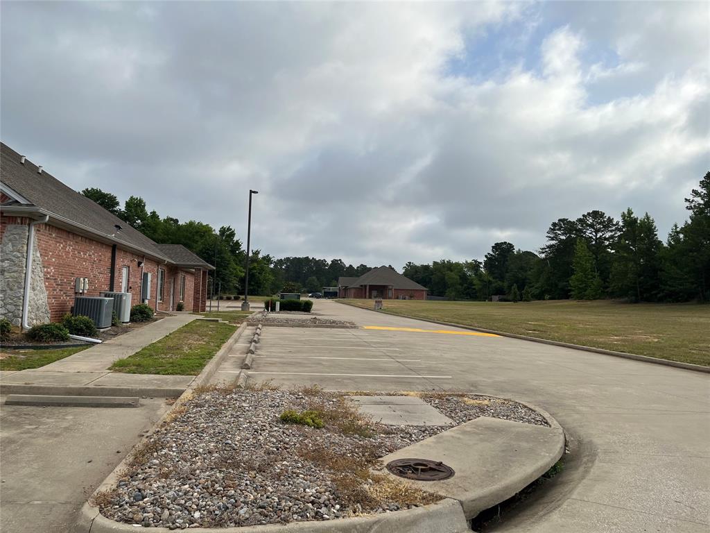 2040 Shiloh Road Property Photo 2