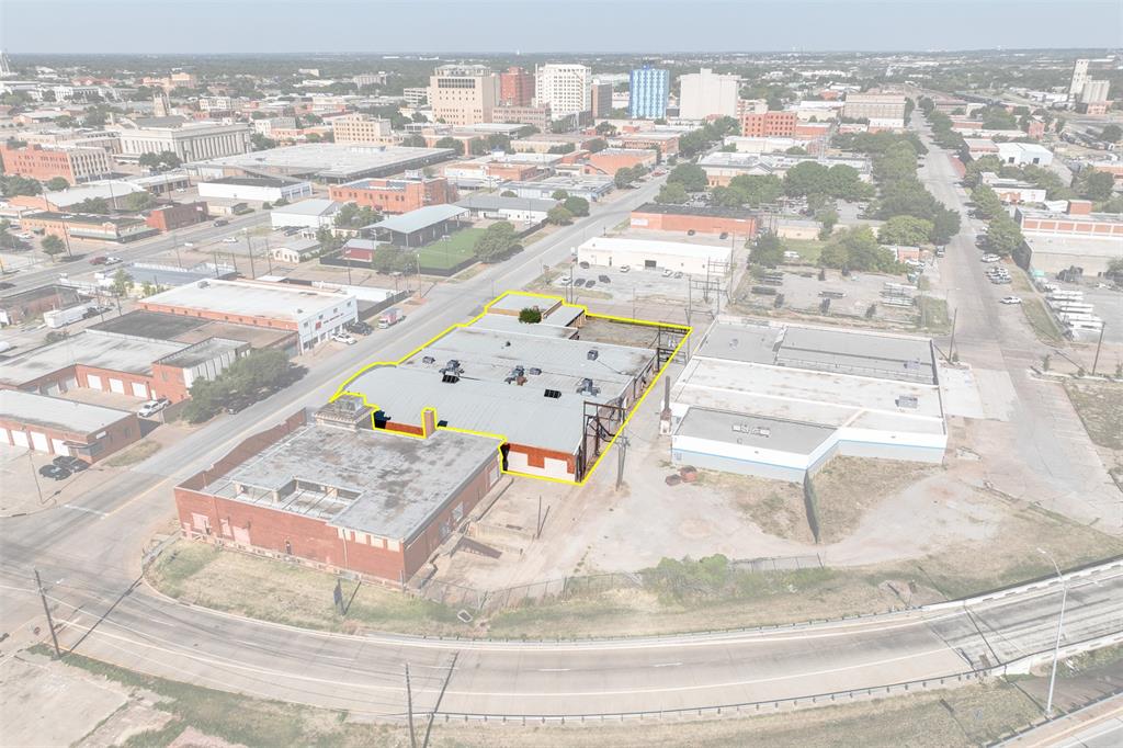 1211 Indiana Avenue Property Photo
