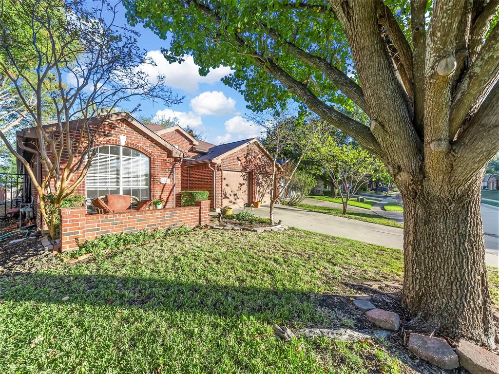 2701 Dover Drive Property Photo 1