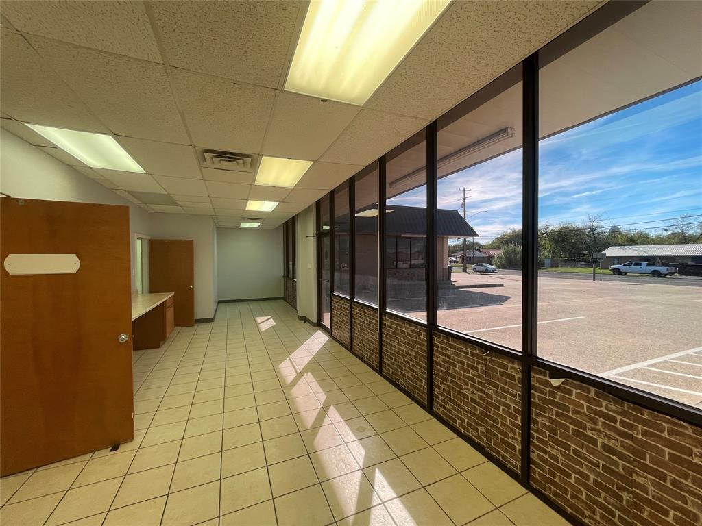 566 & 568 N 4th Street Property Photo 6
