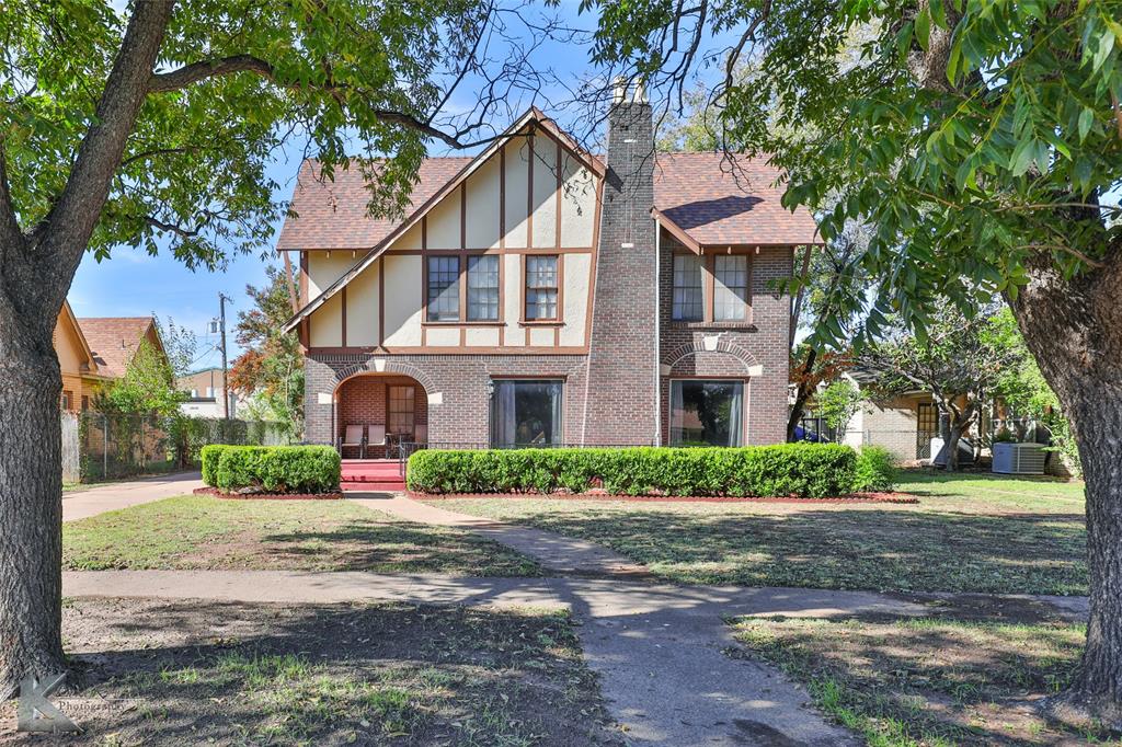 10000 Real Estate Listings Main Image
