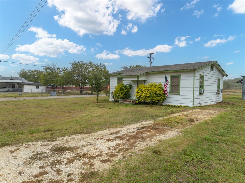 108 N Heflin Street Property Photo
