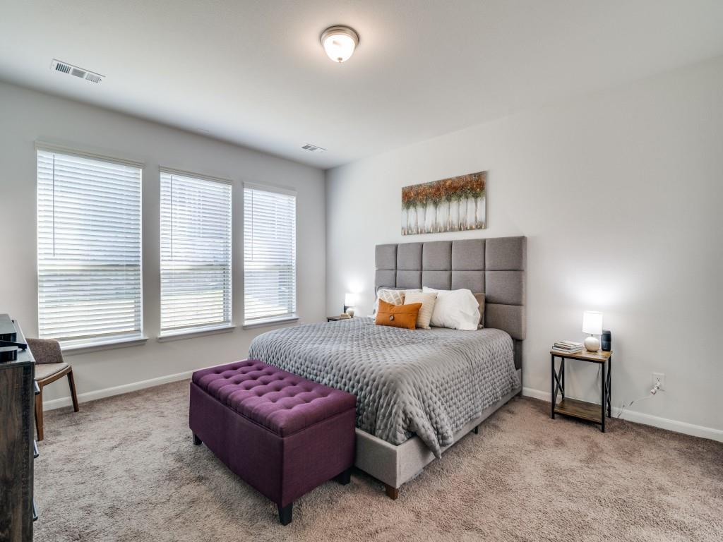1523 Green Meadows Way Property Photo 8