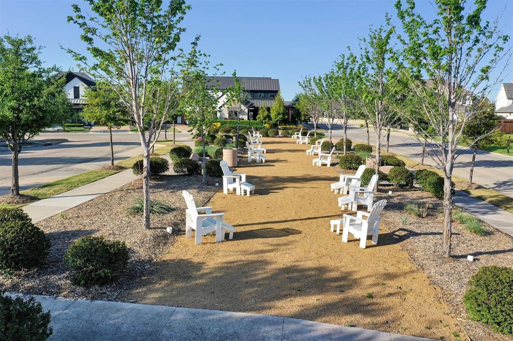 1719 Silver Marten Trail Property Photo 39