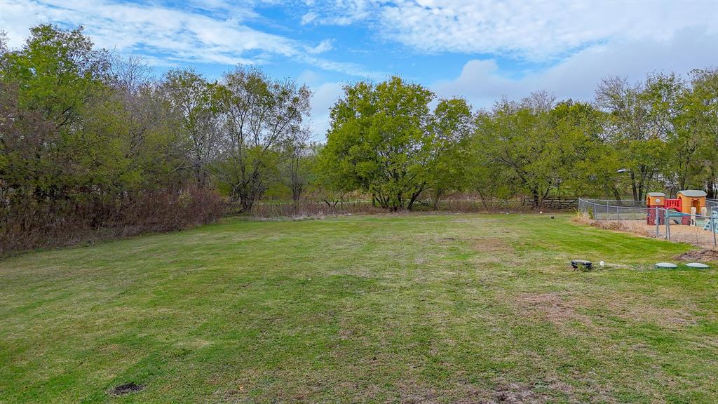 902 E Calhoun Street Property Photo 36