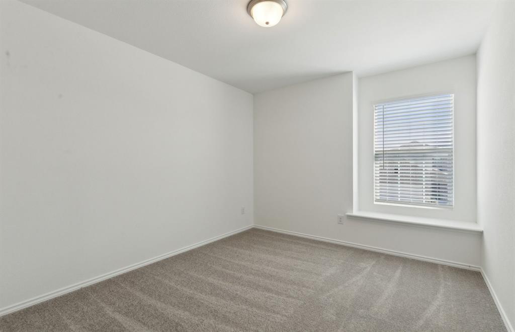 1017 Clear Dusk Lane Property Photo 8