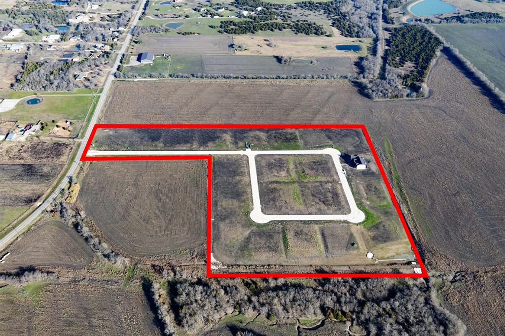 6100 Pinnacle Street Property Photo 4