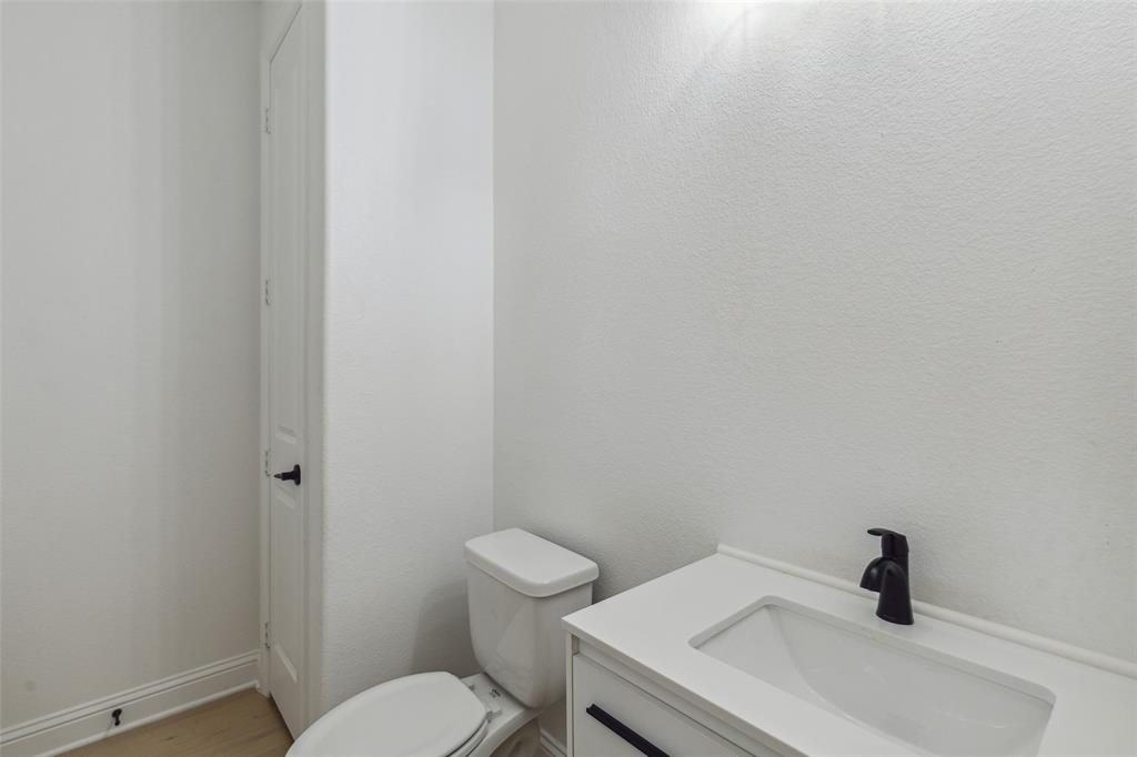 3737 Nottingham Drive Property Photo 16