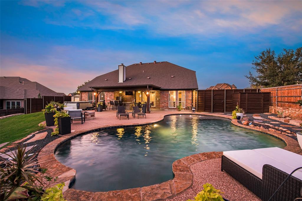 5617 The Resort Boulevard Property Photo 1
