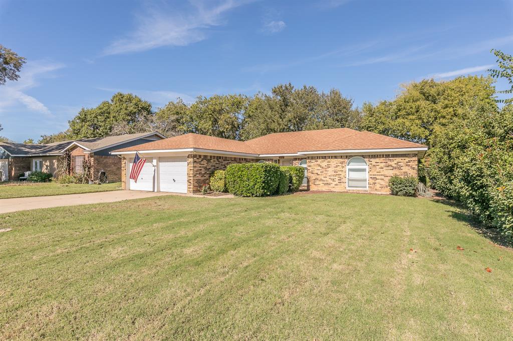 8253 Pearl Street Property Photo