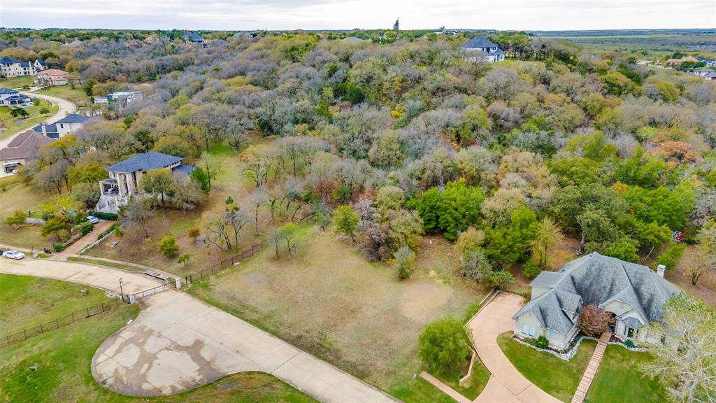2466 Creekwood Drive Property Photo 1
