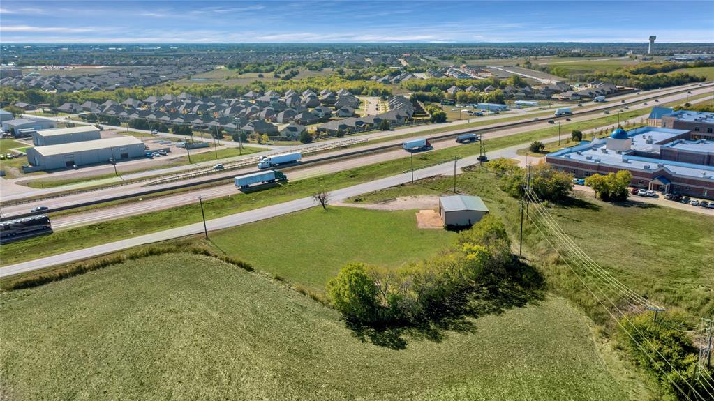 6000 W Interstate 30 Property Photo 7