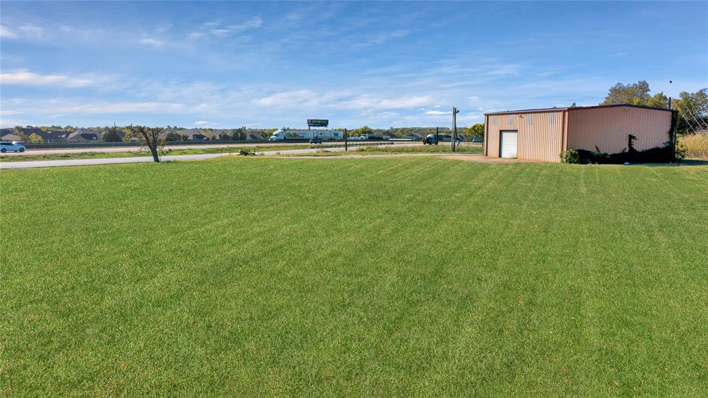 6000 W Interstate 30 Property Photo 8