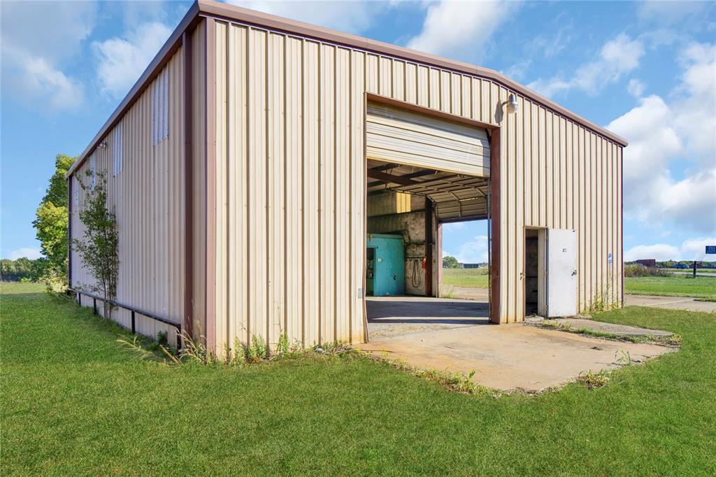 6000 W Interstate 30 Property Photo 13