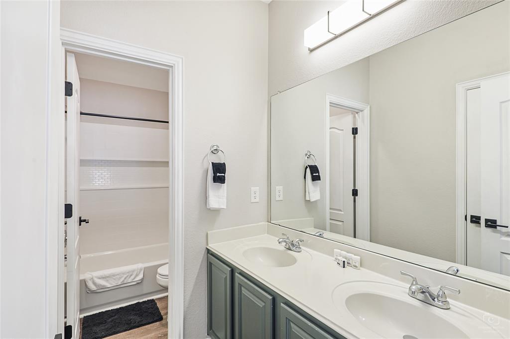 1460 Bristol Lane Property Photo 19