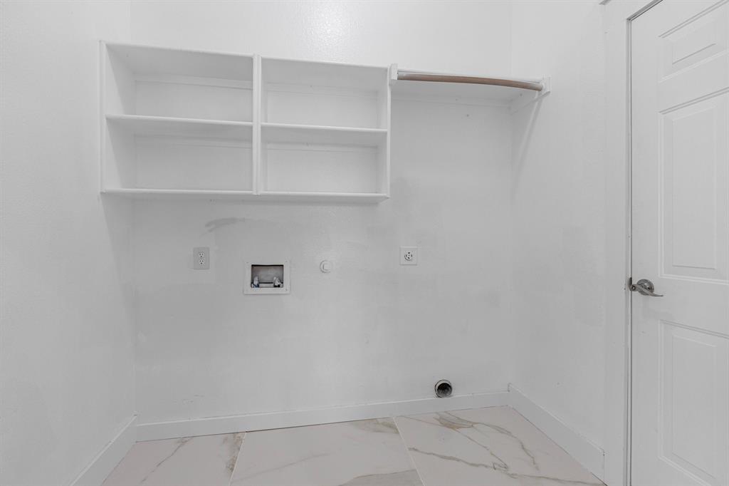 2857 Vacherie Lane Property Photo 8