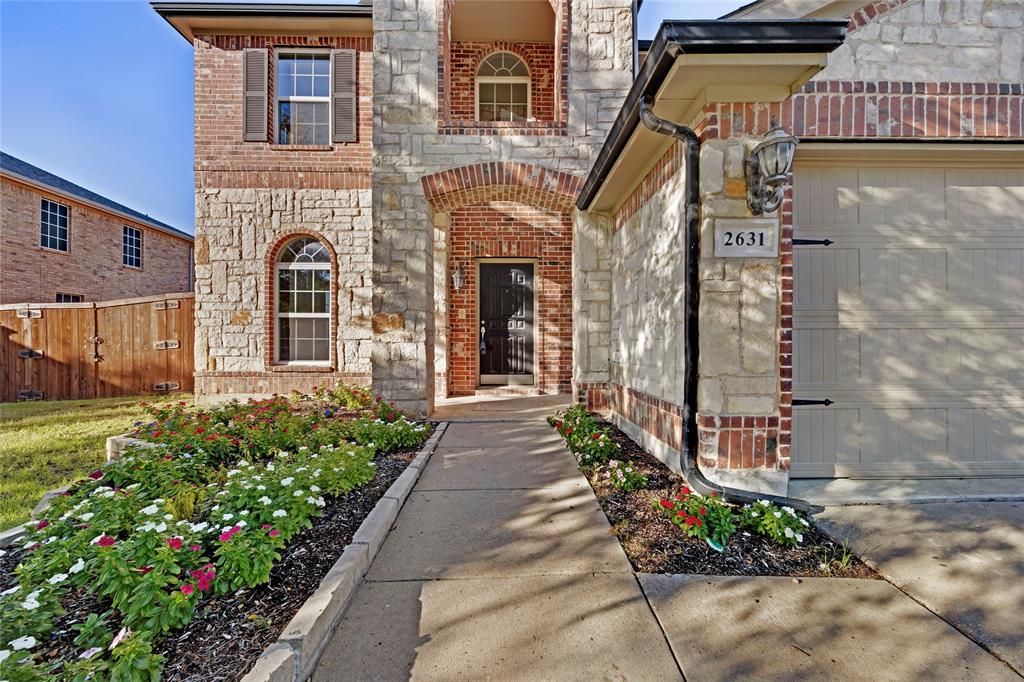 2631 Leisure Lane Property Photo 3