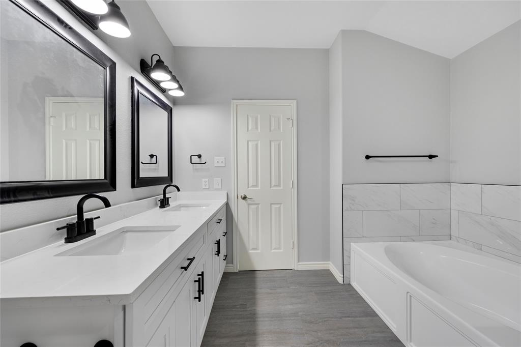 2631 Leisure Lane Property Photo 11