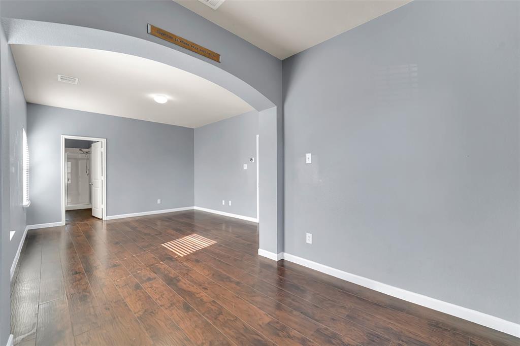 1004 Cedar Hollow Drive Property Photo 9