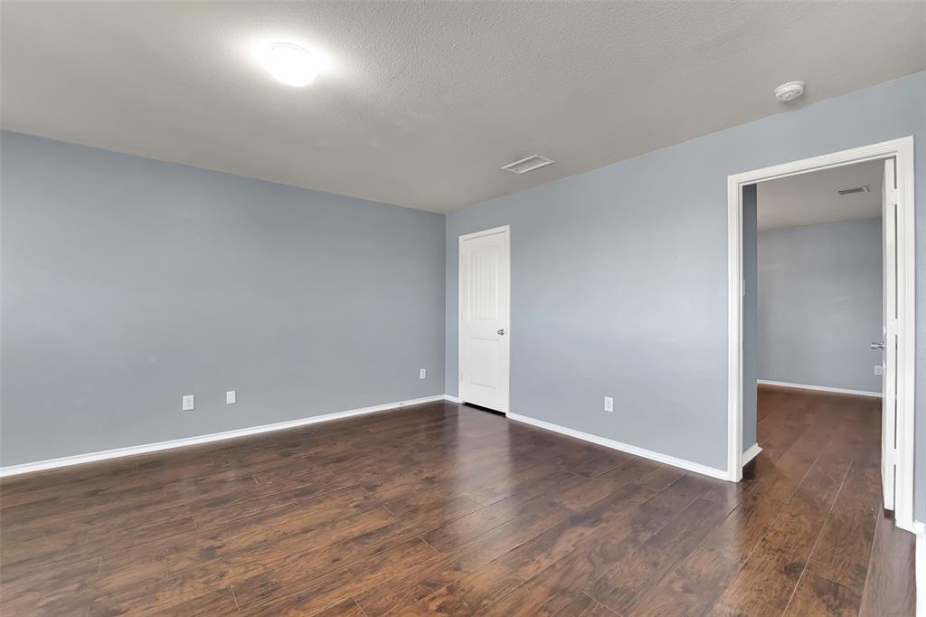 1004 Cedar Hollow Drive Property Photo 21