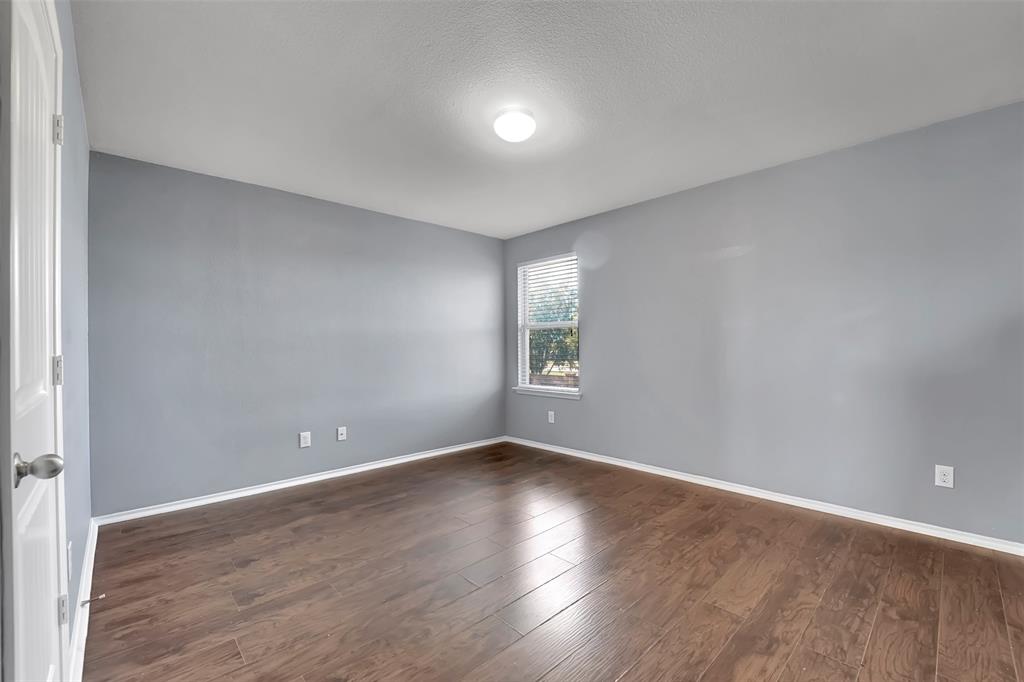 1004 Cedar Hollow Drive Property Photo 23