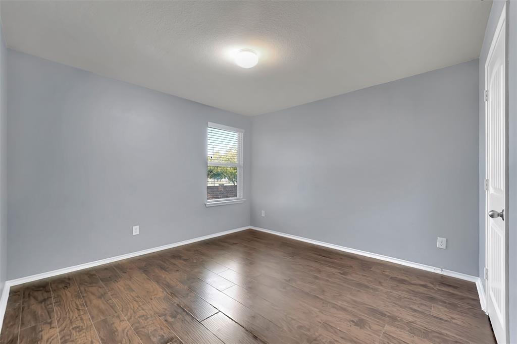1004 Cedar Hollow Drive Property Photo 28