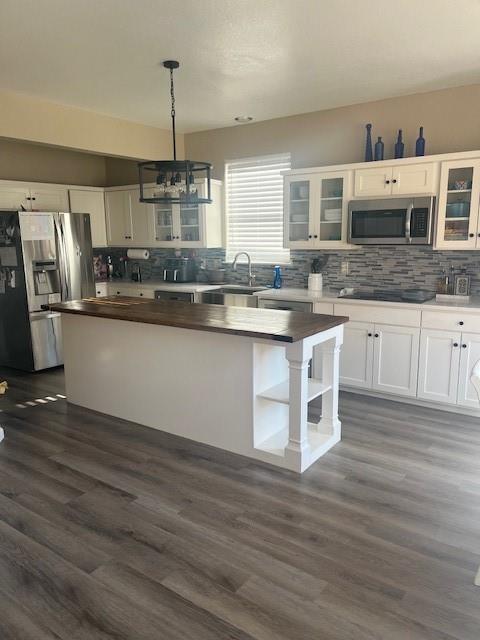 737 Trees Drive Property Photo 14