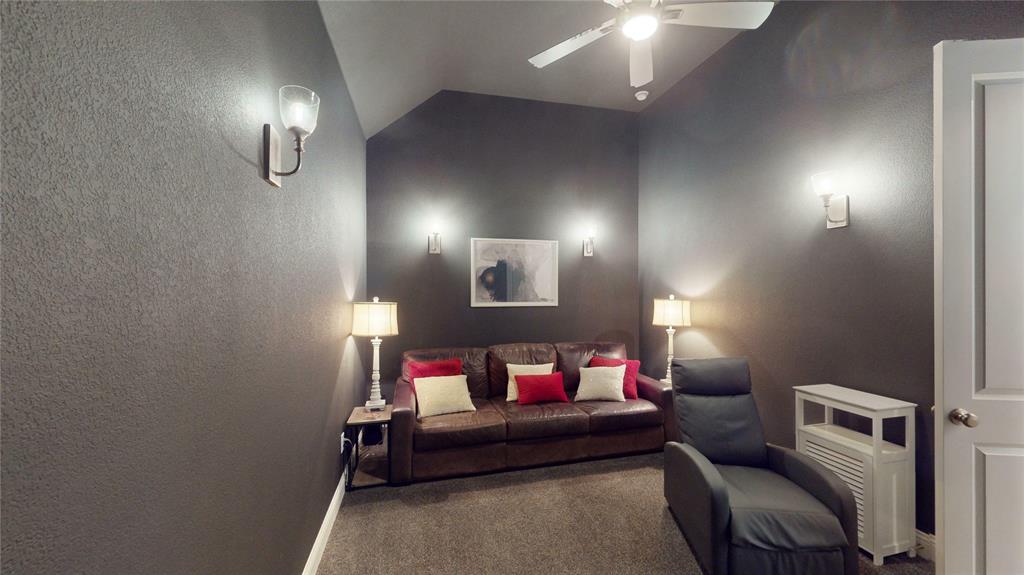 1109 17th Street Property Photo 17