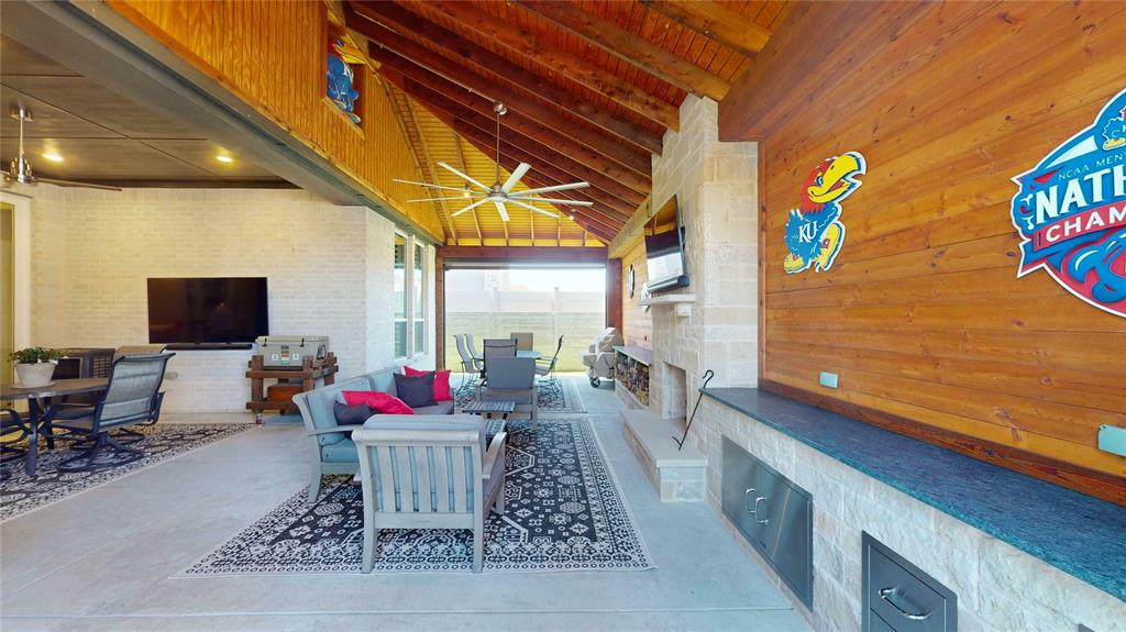 1109 17th Street Property Photo 24