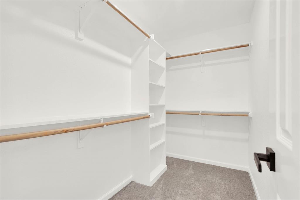 1011 S Grand Property Photo 16