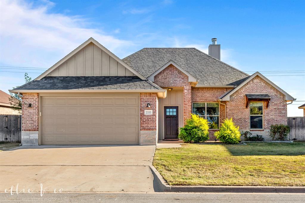 2333 Homestead Place Property Photo 1