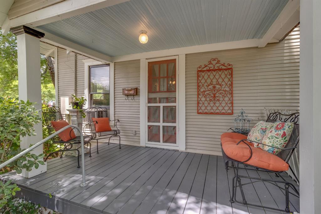 310 Highland Avenue Property Photo 4