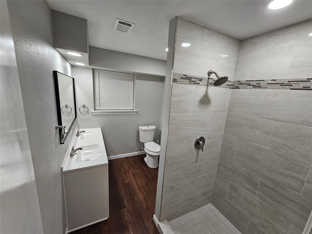 714 Austrian Road Property Photo 7