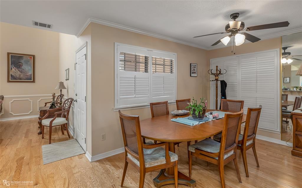 57 Meadow Creek Drive Property Photo 10