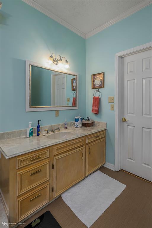 57 Meadow Creek Drive Property Photo 24