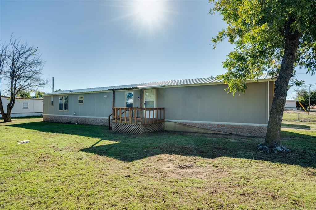 201 N Third Street Property Photo