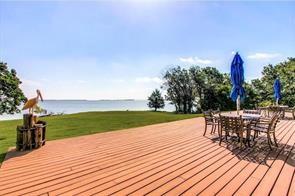 500 Waters Edge Drive Property Photo 1
