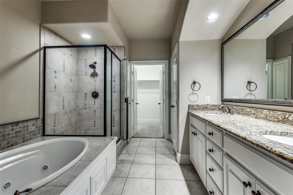 500 Waters Edge Drive Property Photo 21