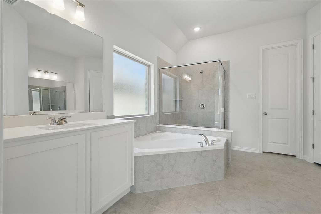 1220 Staffords Point Lane Property Photo 17