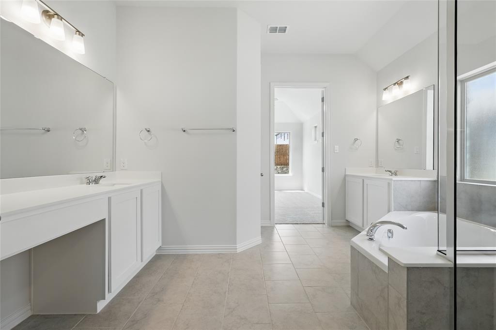 1220 Staffords Point Lane Property Photo 19