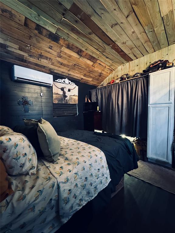 457 County Road 387 Property Photo 14