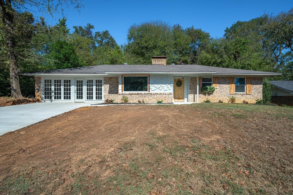 2014 Miller Drive Property Photo