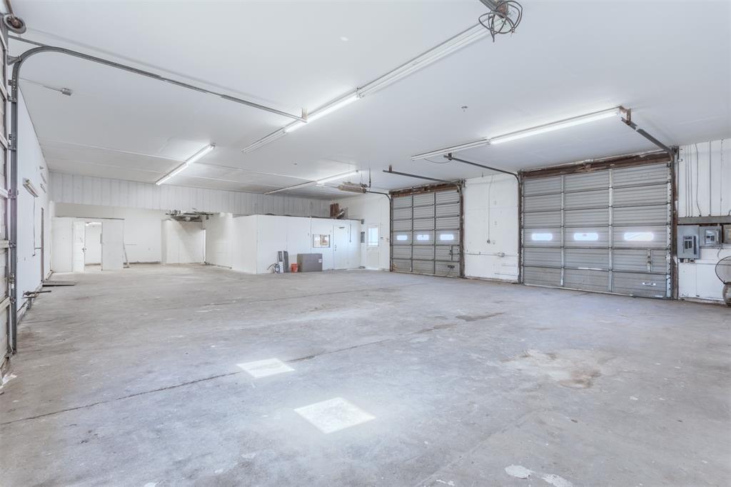 600 W Main Street Property Photo 5