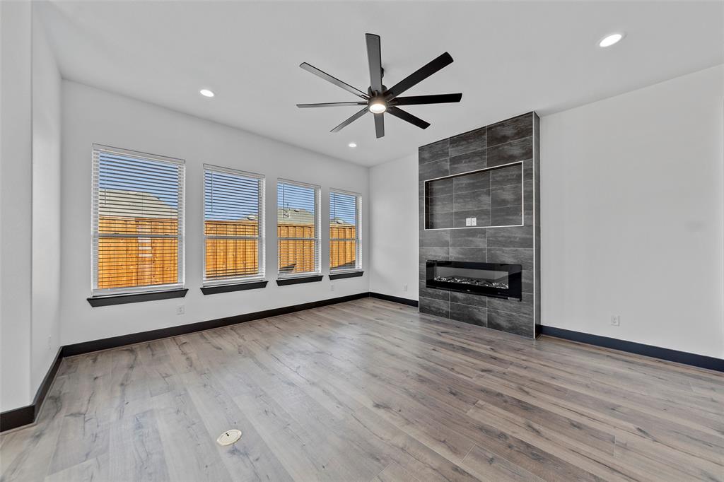 1302 Genoa Circle Property Photo 6