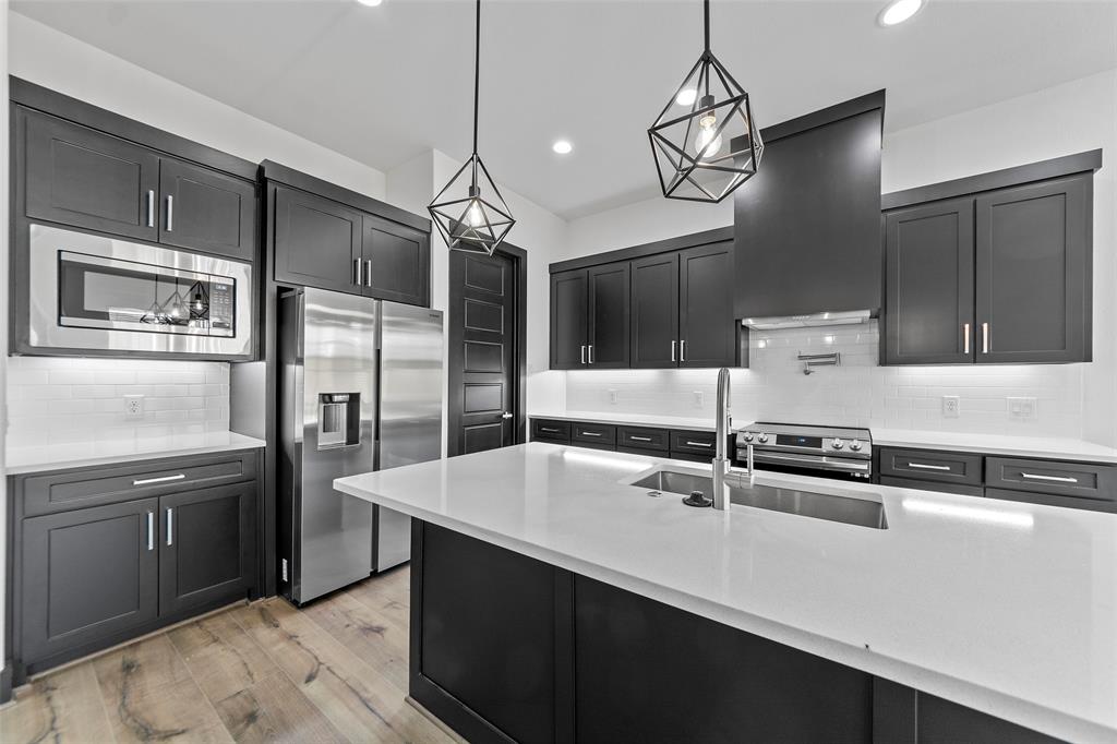 1302 Genoa Circle Property Photo 9